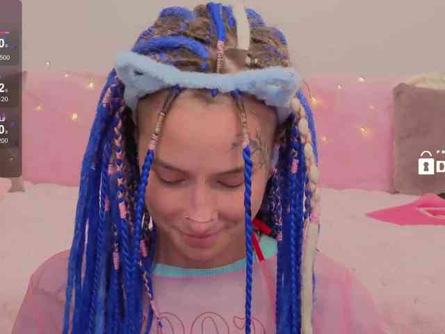 Ne_Sonia webcam