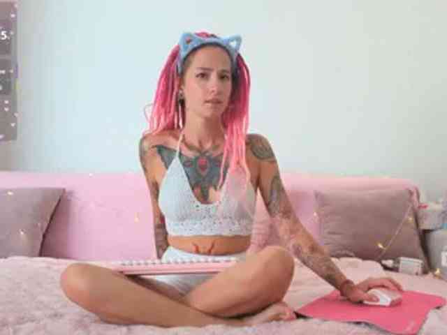 Ne_Sonya webcam