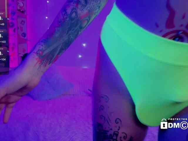 Ne_Sonya webcam