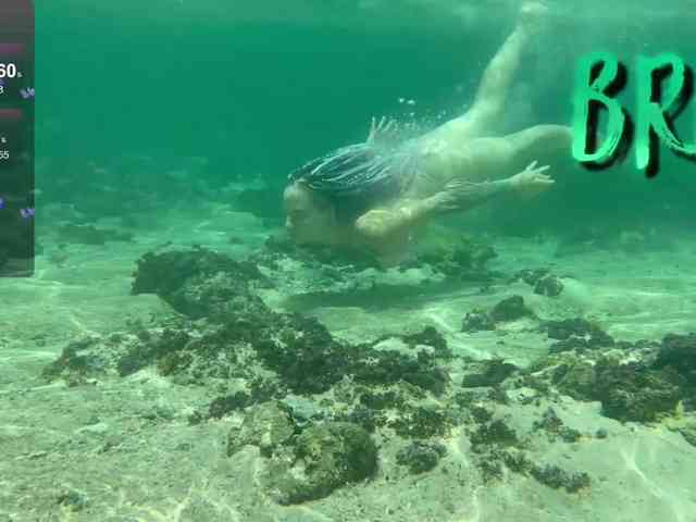 Ne_Sonia webcam