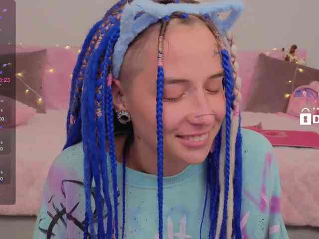 Ne_Sonia webcam