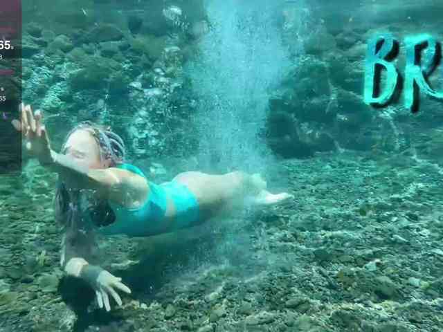 Ne_Sonya webcam