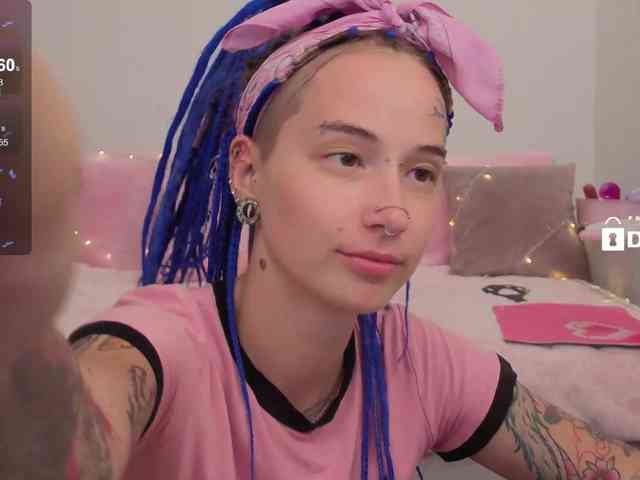 Ne_Sonia webcam