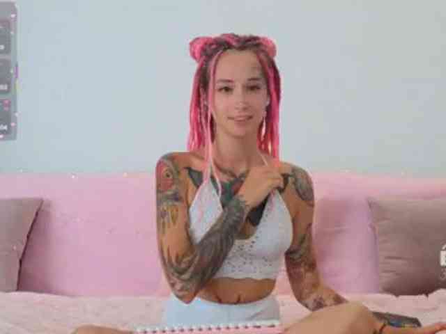 Ne_Sonya webcam