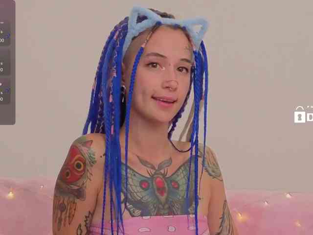 Ne_Sonia webcam