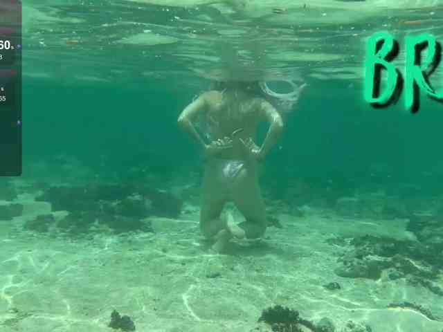 Ne_Sonia webcam