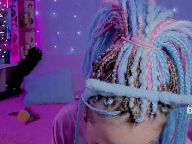 Ne_Sonya webcam