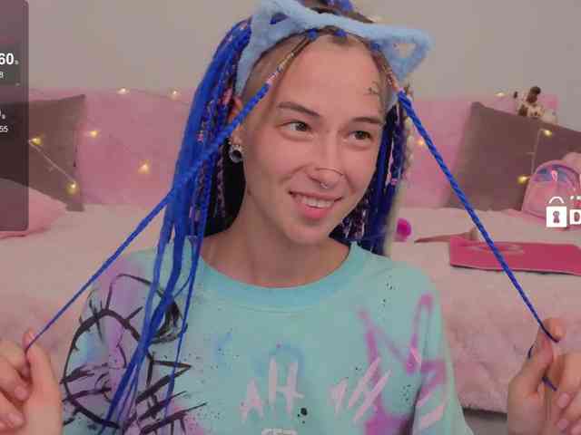 Ne_Sonia webcam