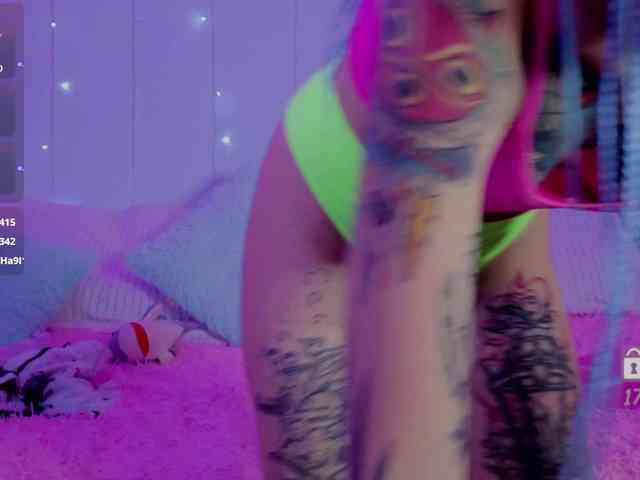 Ne_Sonya webcam