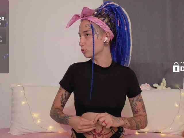 Ne_Sonia webcam