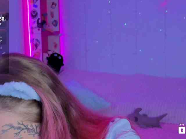 Ne_Sonia webcam