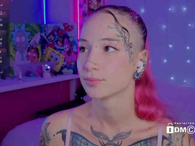 Ne_Sonya webcam