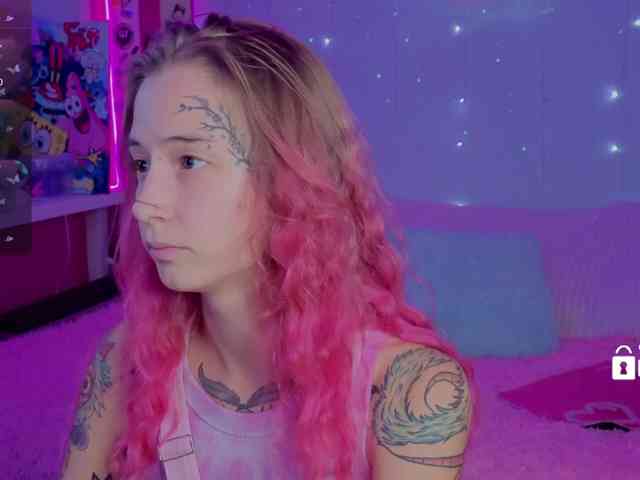 Ne_Sonya webcam