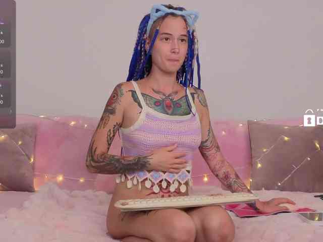 Ne_Sonia webcam