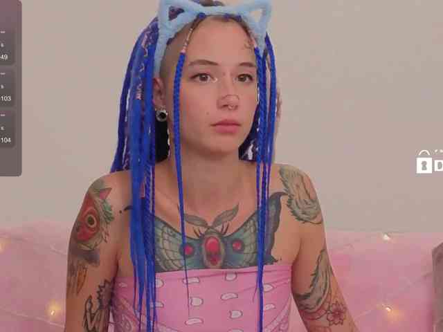 Ne_Sonia webcam