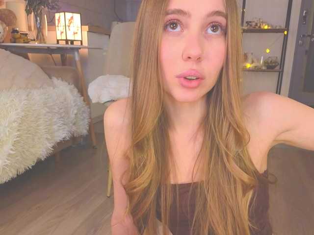 lili-roze's BongaCams show and profile