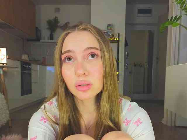 lili-roze webcam