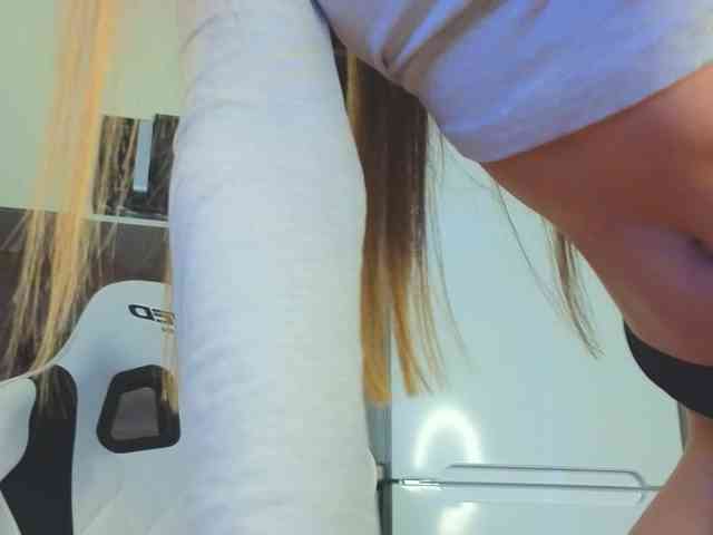 lili-roze webcam