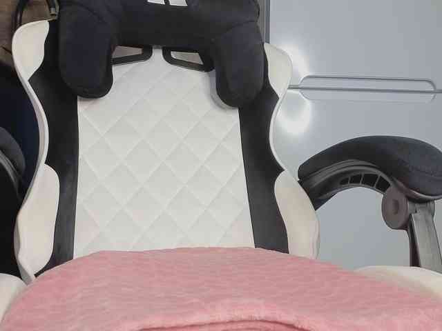 lili-roze webcam