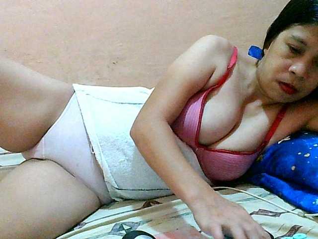 Yummyflirttits69