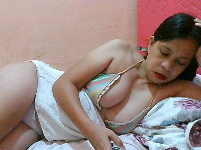 Yummyflirttits69