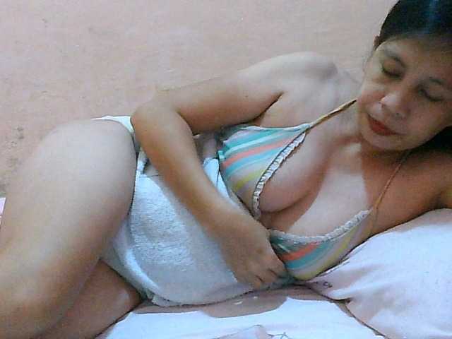 Yummyflirttits69