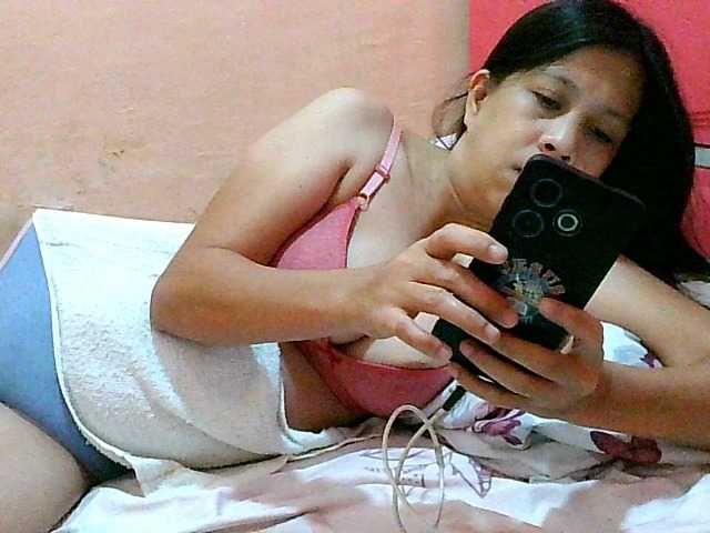 Yummyflirttits69