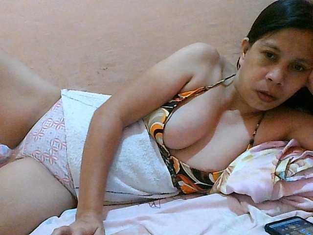 Yummyflirttits69