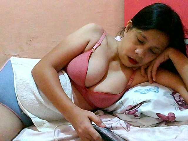 Yummyflirttits69