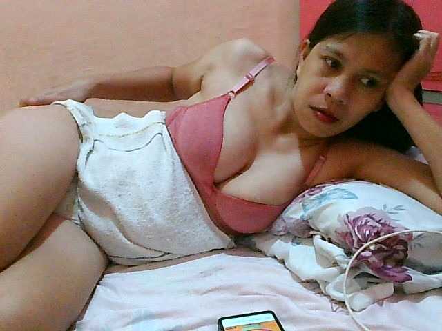 Yummyflirttits69