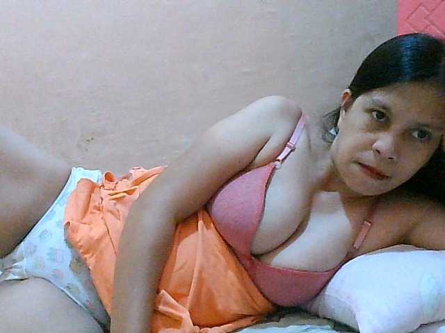 Yummyflirttits69