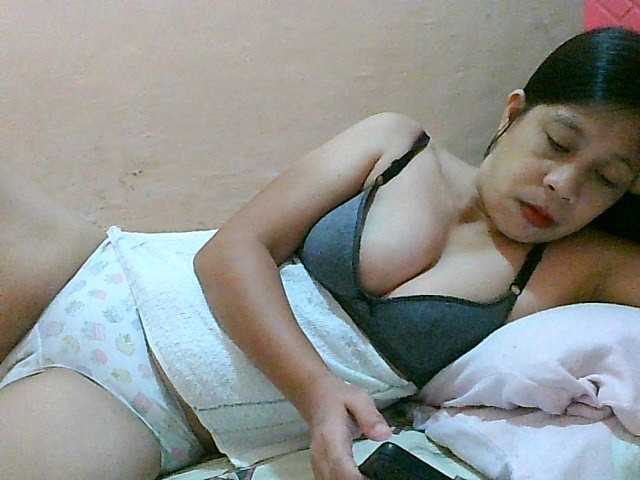 Yummyflirttits69