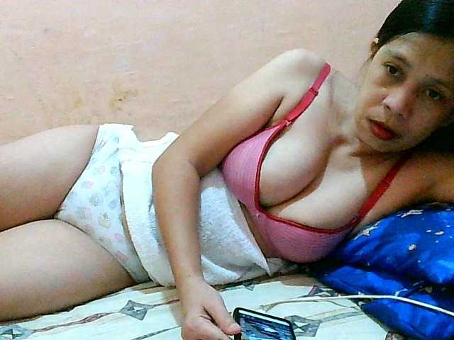 Yummyflirttits69
