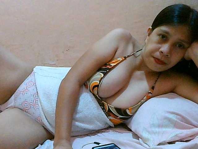 Yummyflirttits69