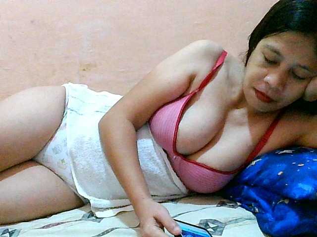 Yummyflirttits69