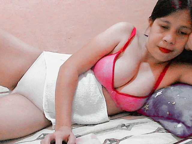 Yummyflirttits69