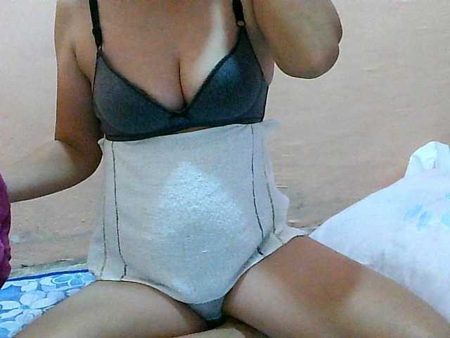 Yummyflirttits69