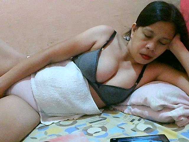 Yummyflirttits69