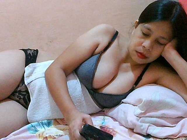 Yummyflirttits69