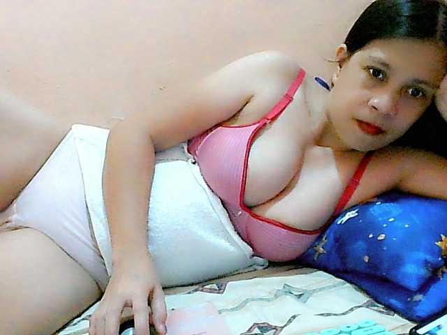 Yummyflirttits69
