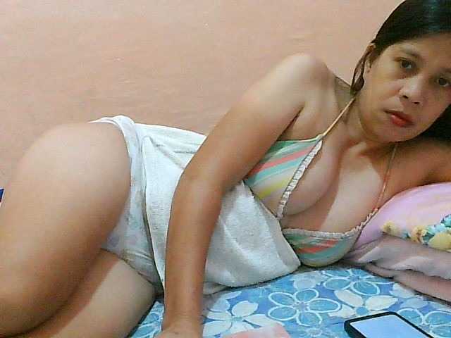 Yummyflirttits69