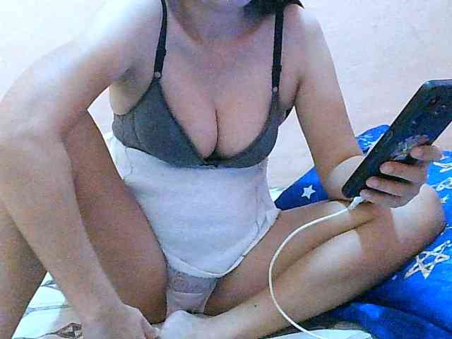 Yummyflirttits69