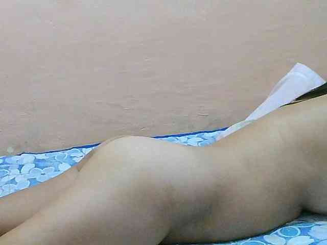 Yummyflirttits69