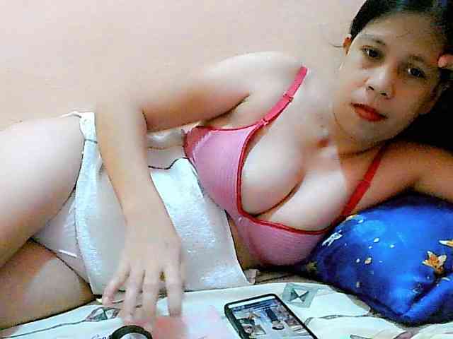 Yummyflirttits69