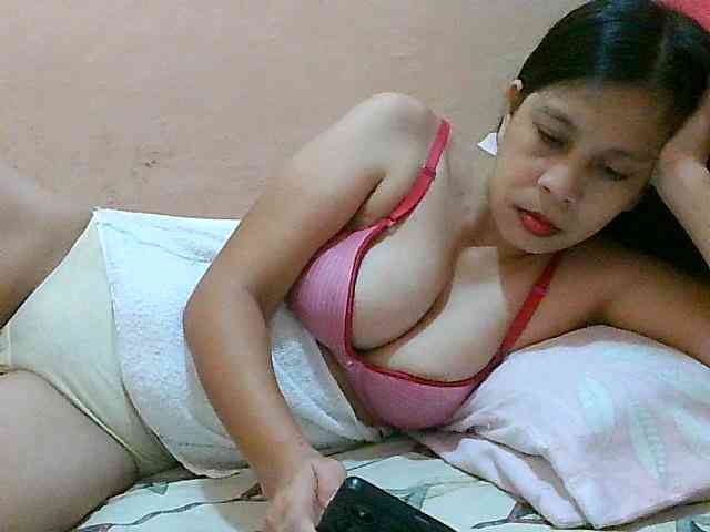 Yummyflirttits69