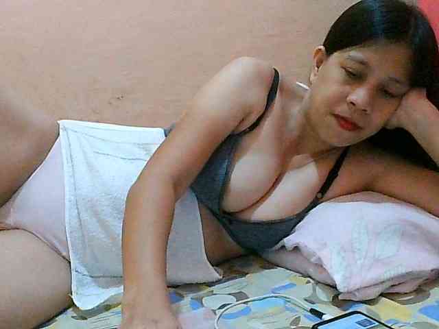Yummyflirttits69