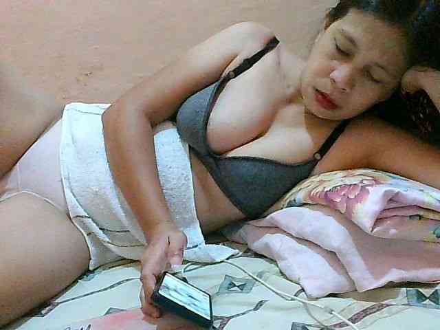 Yummyflirttits69