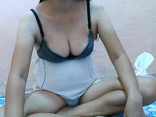 Yummyflirttits69