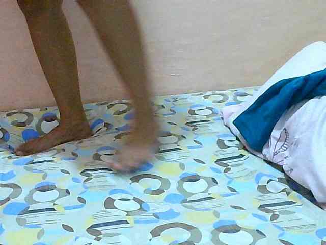 Yummyflirttits69 webcam