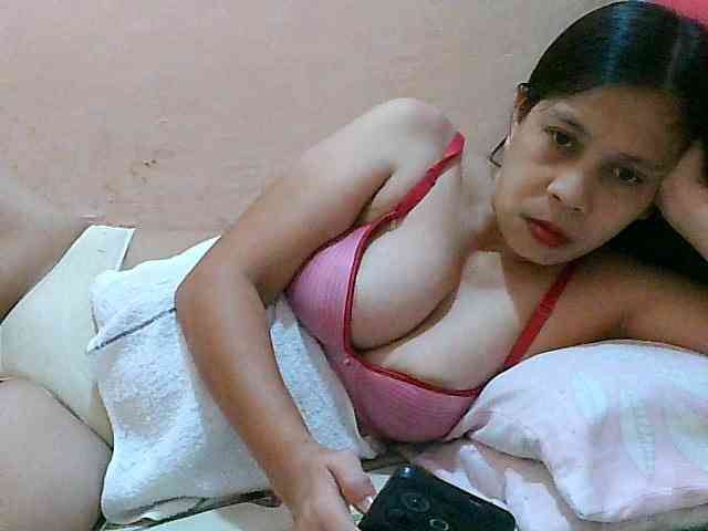 Yummyflirttits69